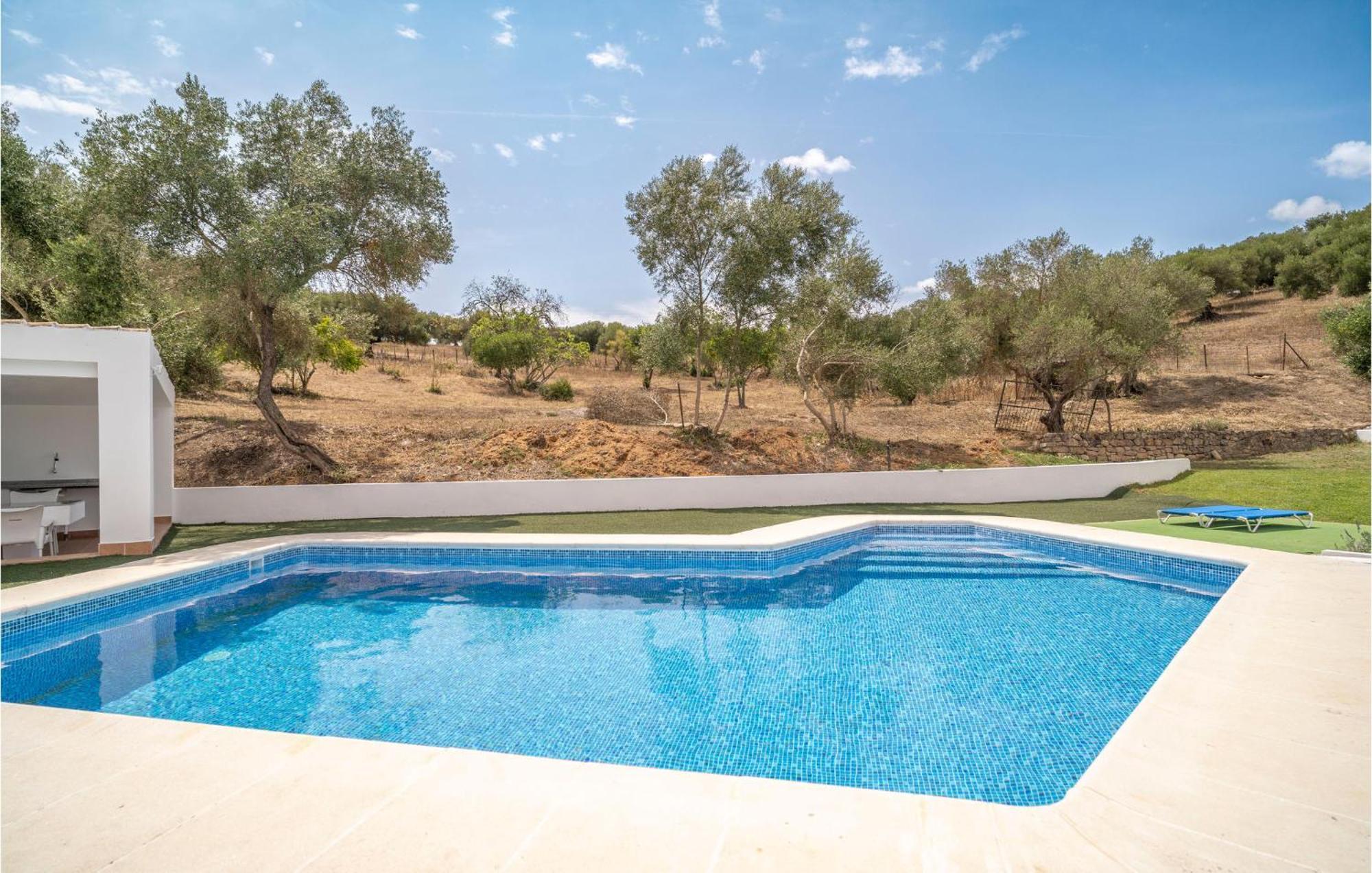 Beautiful Home In Algar With Indoor Swimming Pool エクステリア 写真